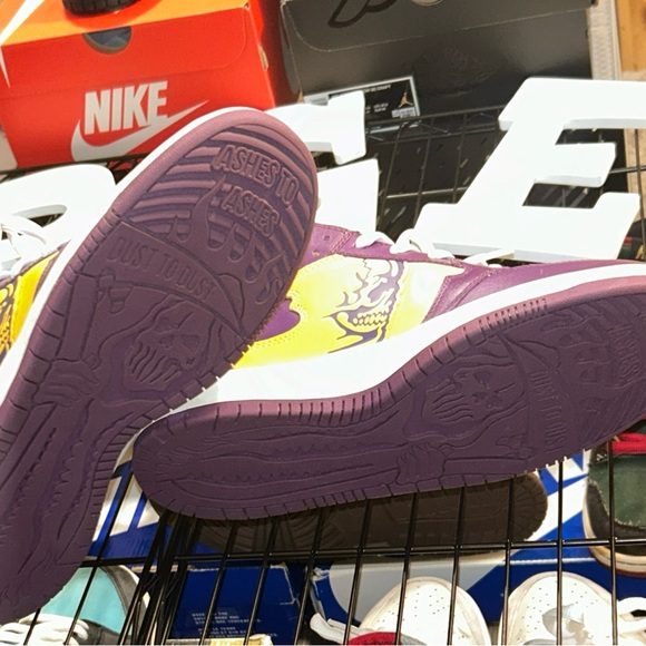 Warren Lotas
"LA" Reaper- Size 10 US -New No Box - Picture 15 of 15